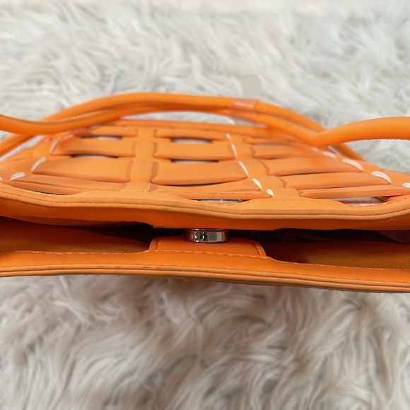 A NEW DAY Orange Basket Weave Woven Bucket Bag/Purse Shoulder Crossbody NEW - Picture 7 of 16